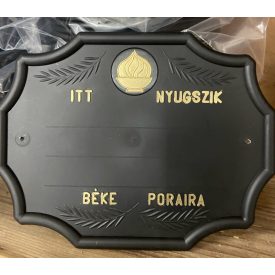 Fekete szögletes sírtábla - láng