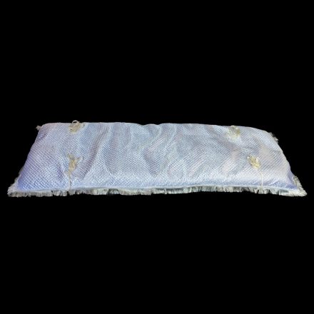 Rögfogó steppelt fehér